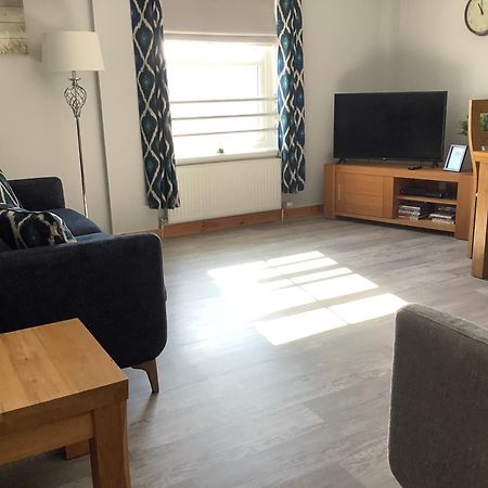 37 Farraline Court, City Centre Apartment Инвернес Екстериор снимка
